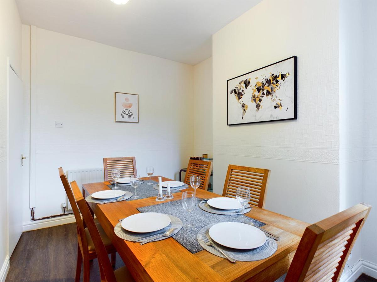 Cheerful 3 Bedroom Home With Free Parking And Wifi تشيستر المظهر الخارجي الصورة
